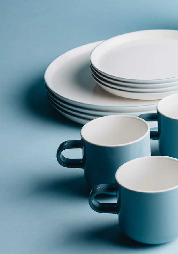 Acme & Co Roman Plates, taniere